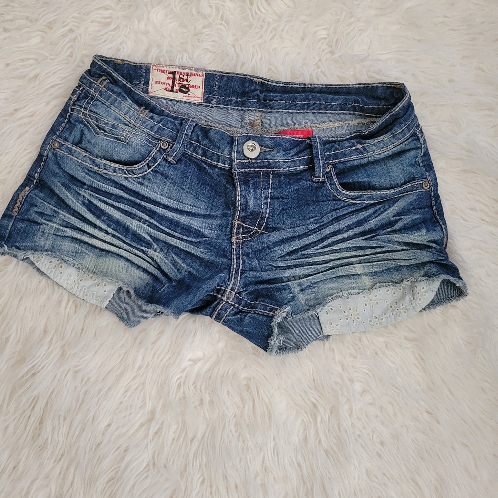 1st kiss 💋 shorts